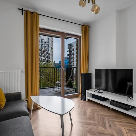 Business District Apartment - Parking, Balcony By Rentujemy Varsavia Esterno foto