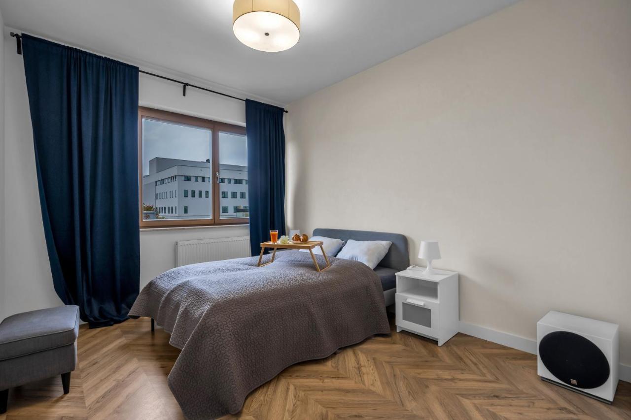 Business District Apartment - Parking, Balcony By Rentujemy Varsavia Esterno foto